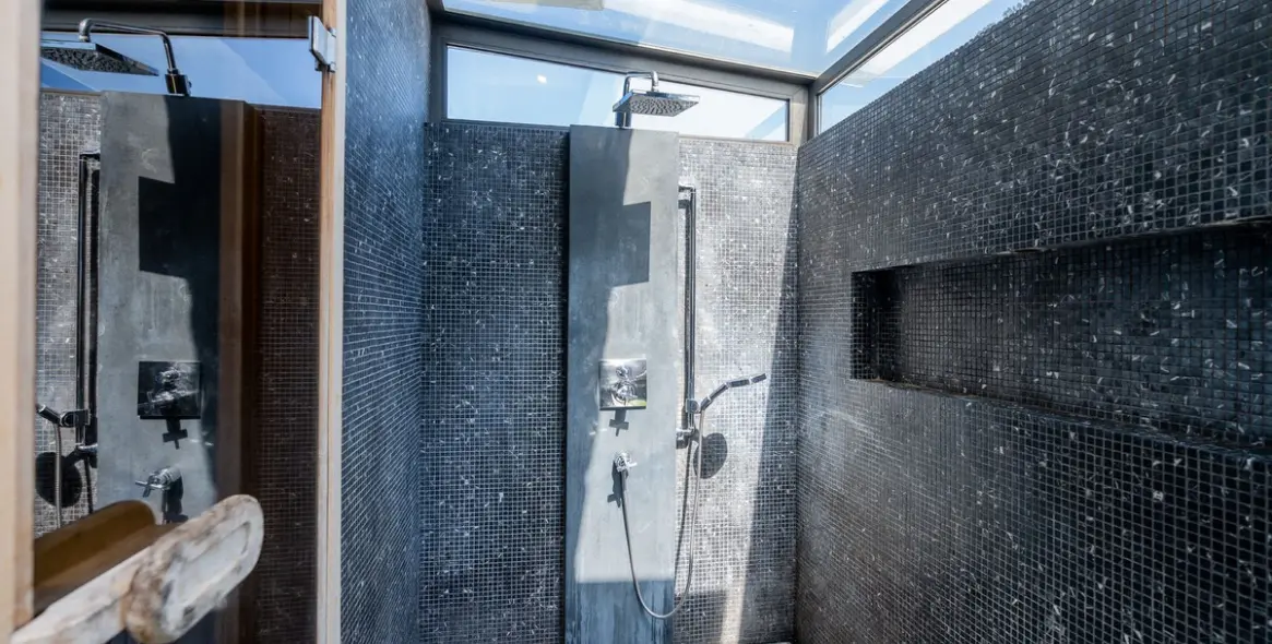 Sale of detached villa in Costalita 48