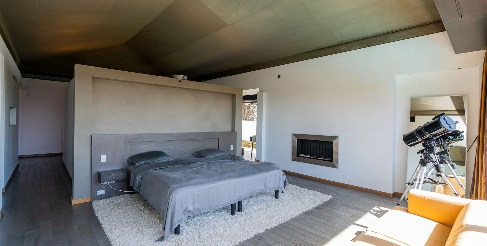 Sale of detached villa in Costalita 7