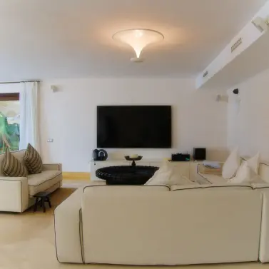 Venta de villa independiente en Aloha