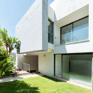 Продажа  отдельно стоящей виллы в Los Arqueros