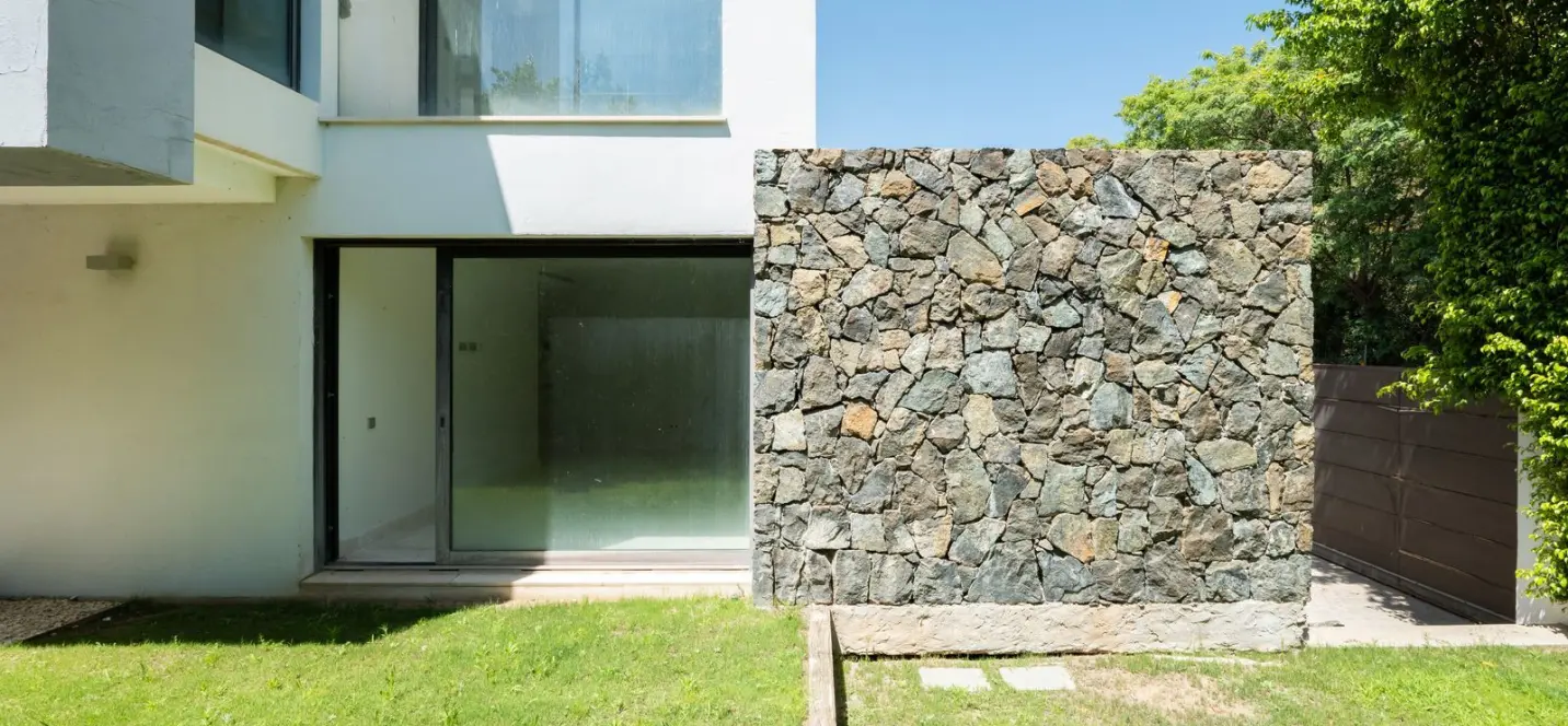 Sale of detached villa in Los Arqueros 1