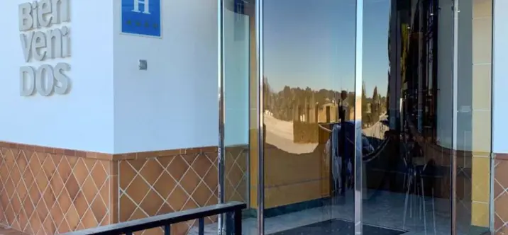 Venta de hotel en Antequera 4