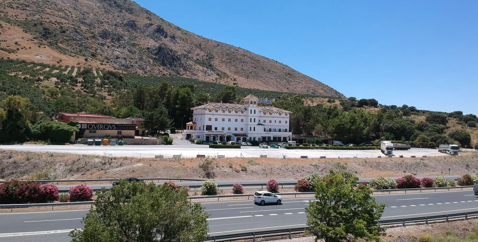 Venta de hotel en Antequera 2