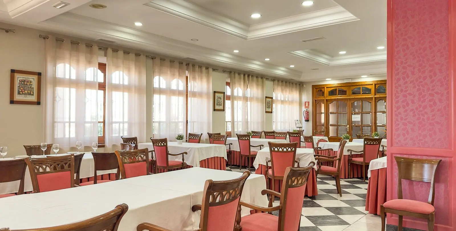 Venta de hotel en Antequera 11