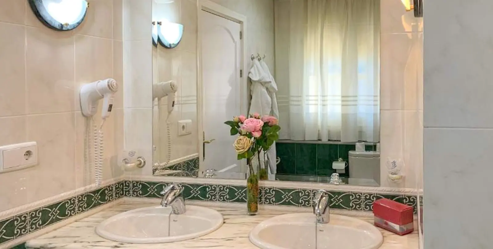 Venta de hotel en Antequera 23