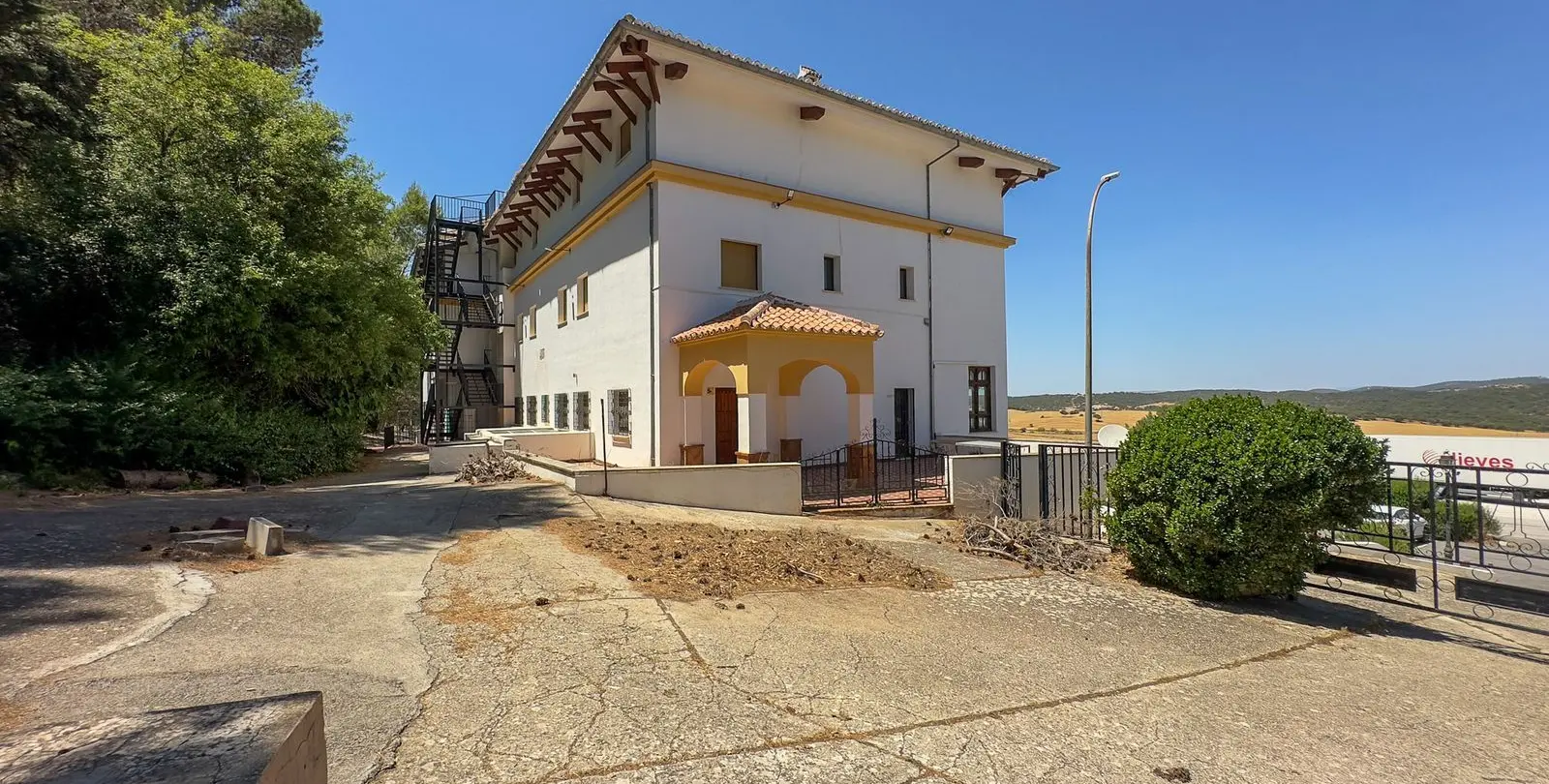 Venta de hotel en Antequera 30