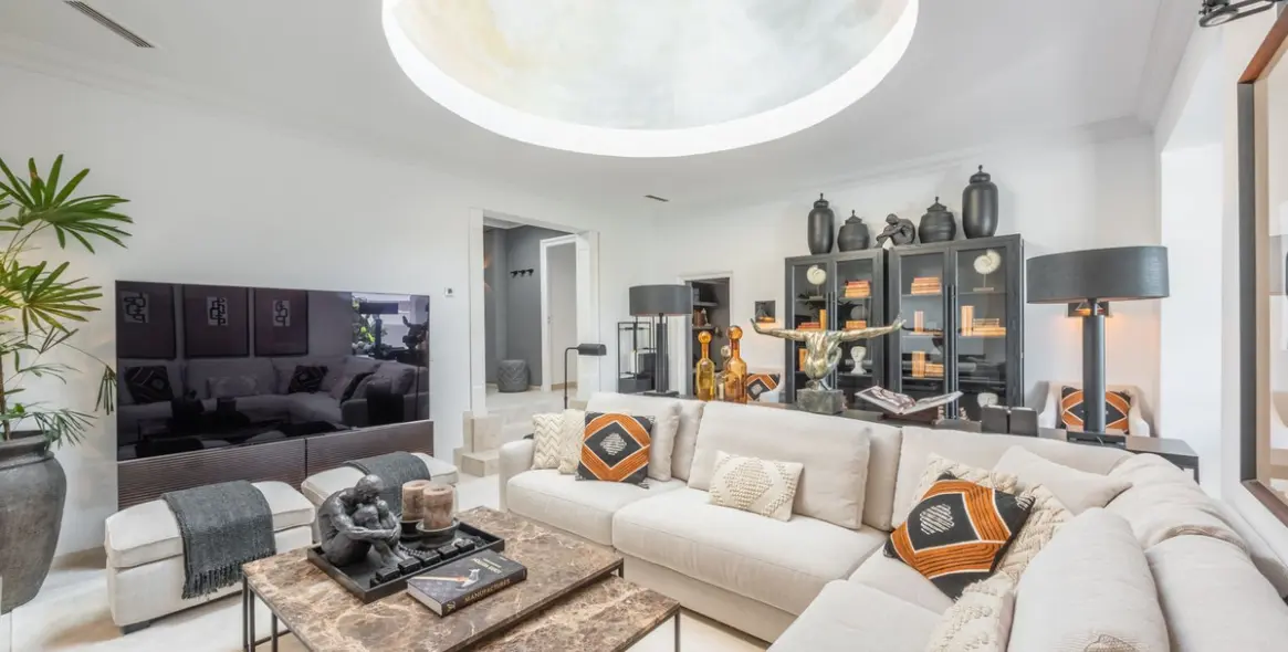 Sale of townhouse in Marbella (district The Golden Mile) 5