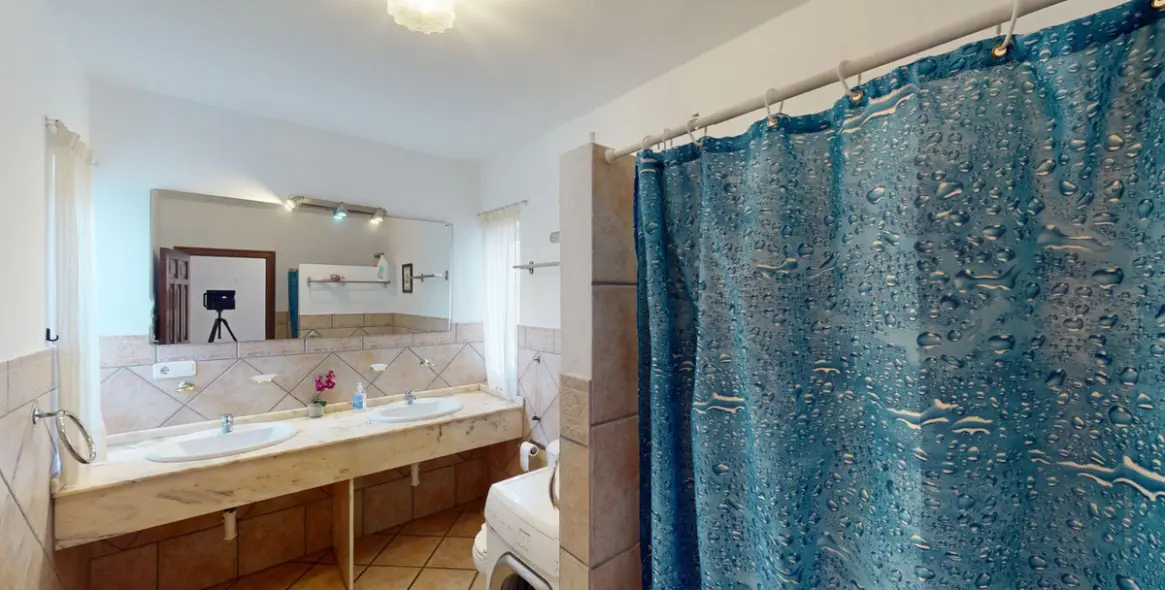 Продажа  отдельно стоящей виллы в Costa del Sol East 10