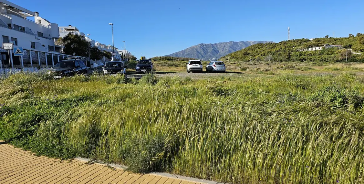 Sale of residential plot in La Cala de Mijas 9
