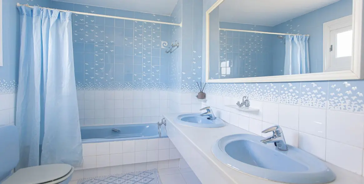 Venta de villa independiente en Nueva Andalucía 21