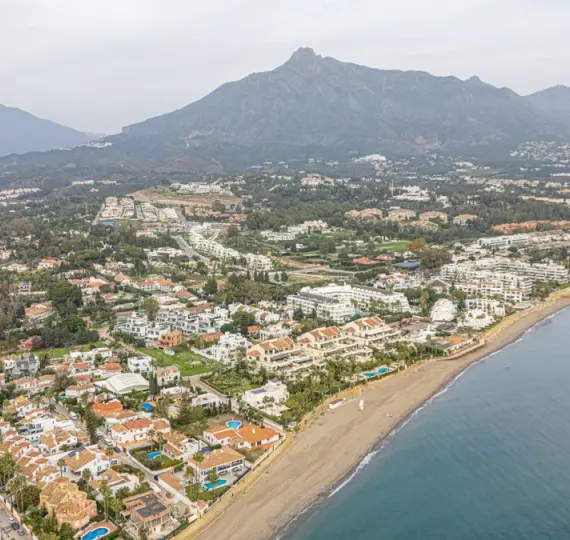 Продажа  отдельно стоящей виллы в The Golden Mile