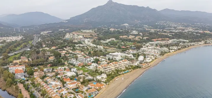 Продажа  отдельно стоящей виллы в The Golden Mile 0