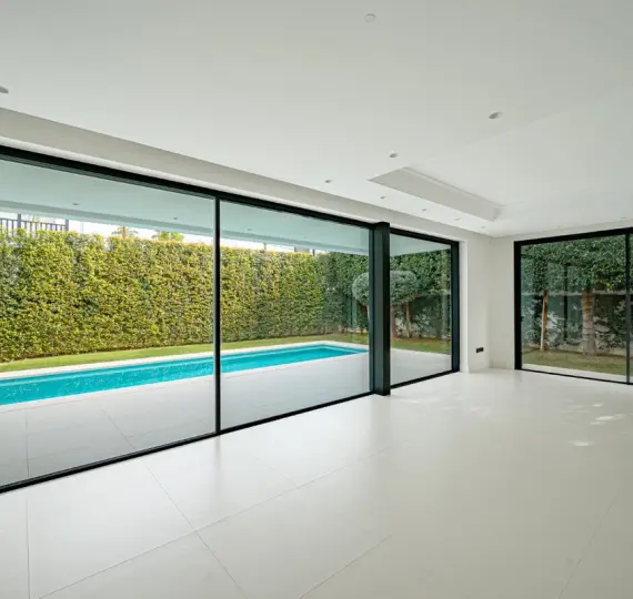 Продажа  отдельно стоящей виллы в The Golden Mile