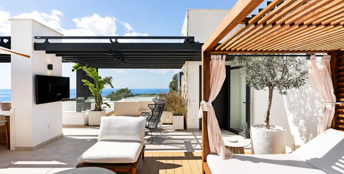 Продажа дома на две семьи в Sierra Blanca 29