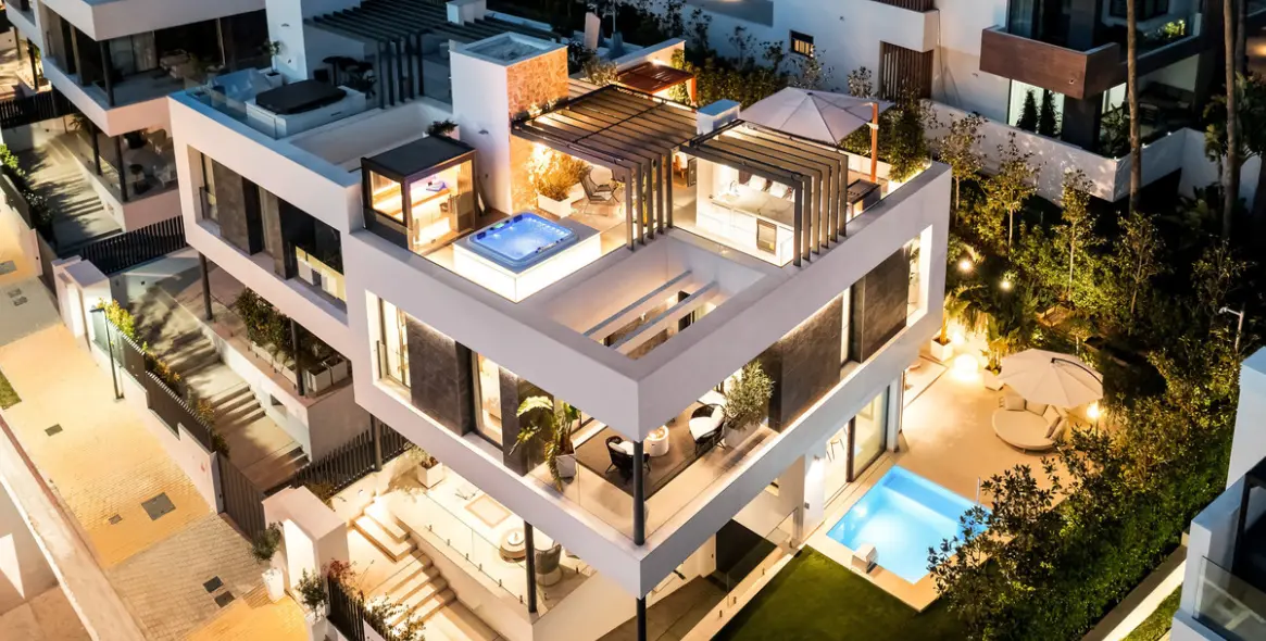 Venta de casa pareada en Sierra Blanca 1
