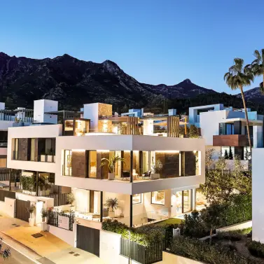 Venta de casa pareada en Sierra Blanca
