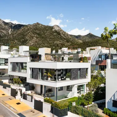 Venta de casa pareada en Sierra Blanca