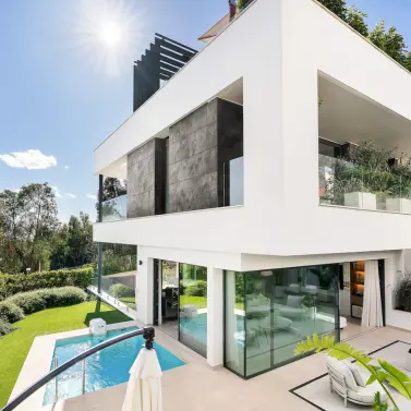 Venta de casa pareada en Sierra Blanca