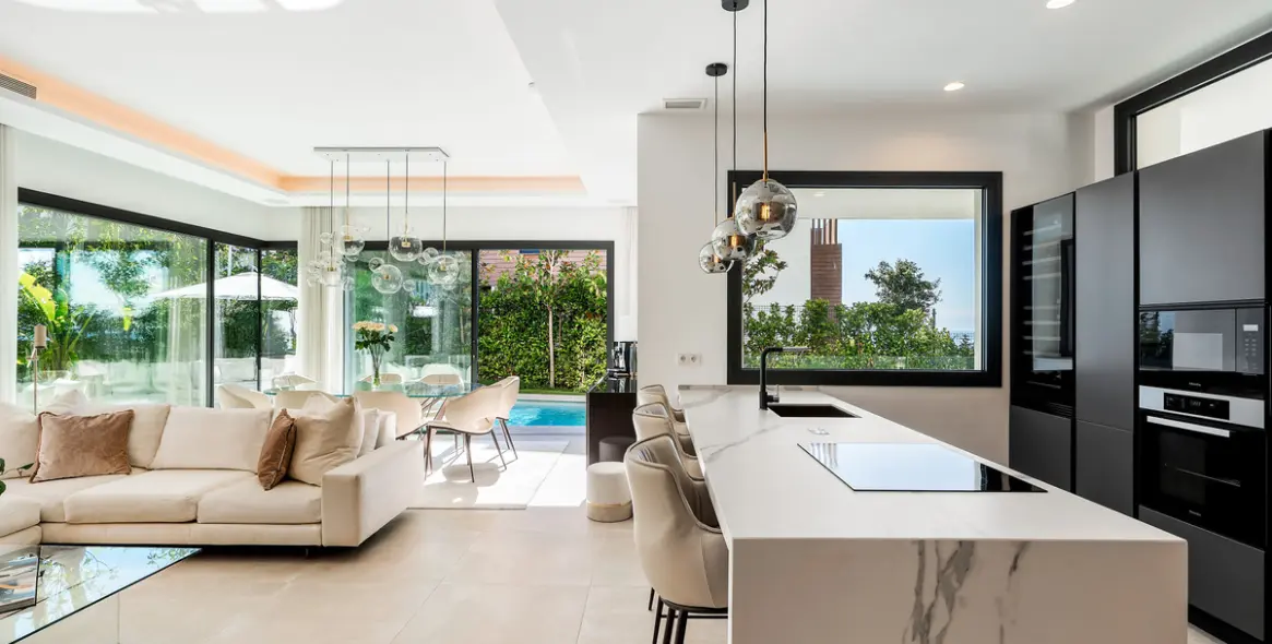 Venta de casa pareada en Sierra Blanca 6