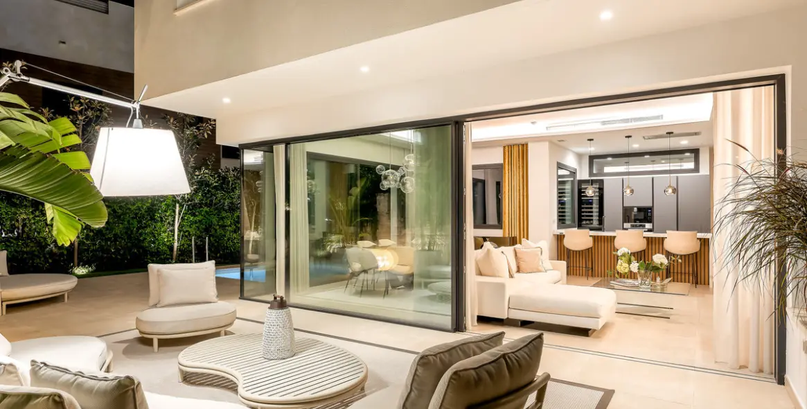 Venta de casa pareada en Sierra Blanca 11
