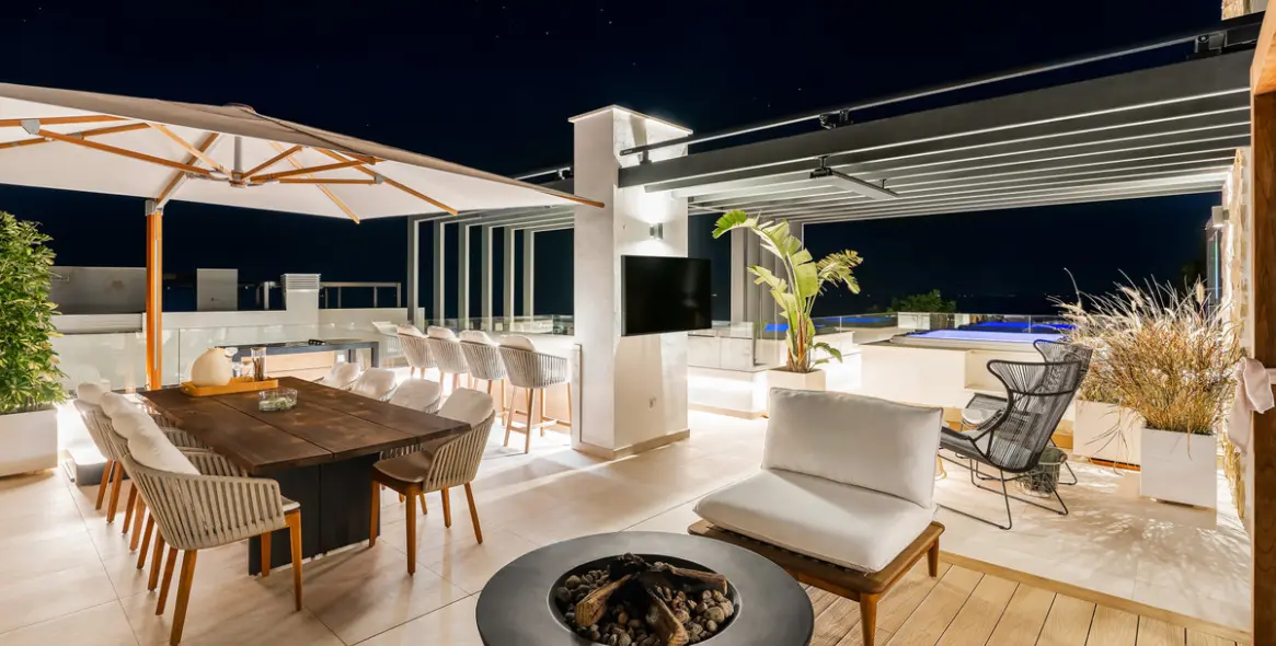 Venta de casa pareada en Sierra Blanca 37