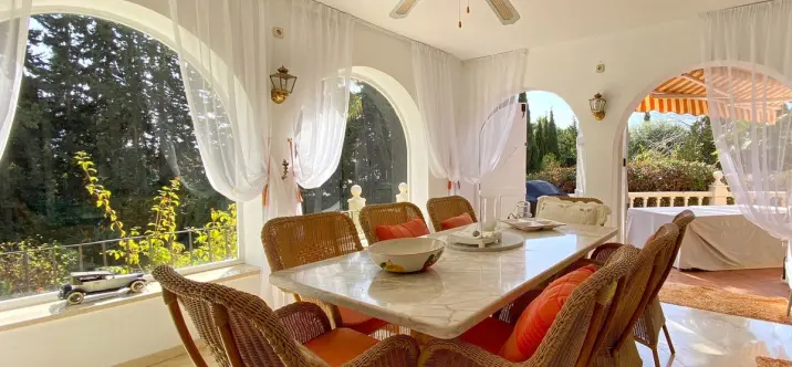 Detached villa R5051551 1