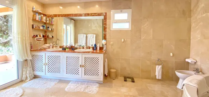 Detached villa R5051551 4