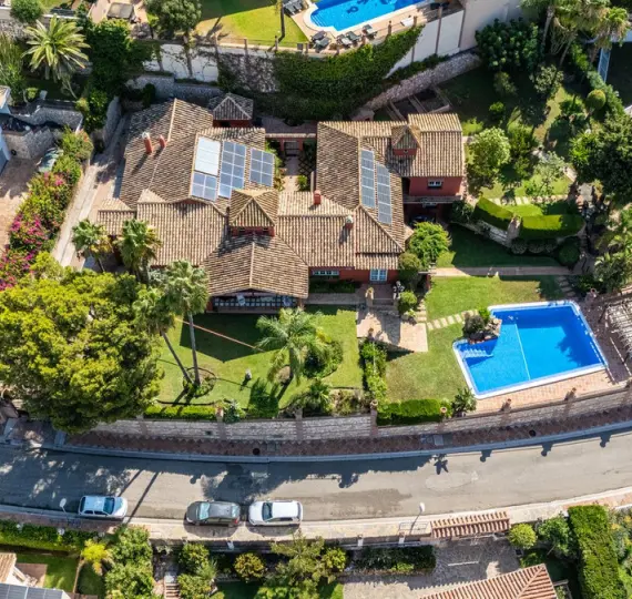 Detached villa R5167405