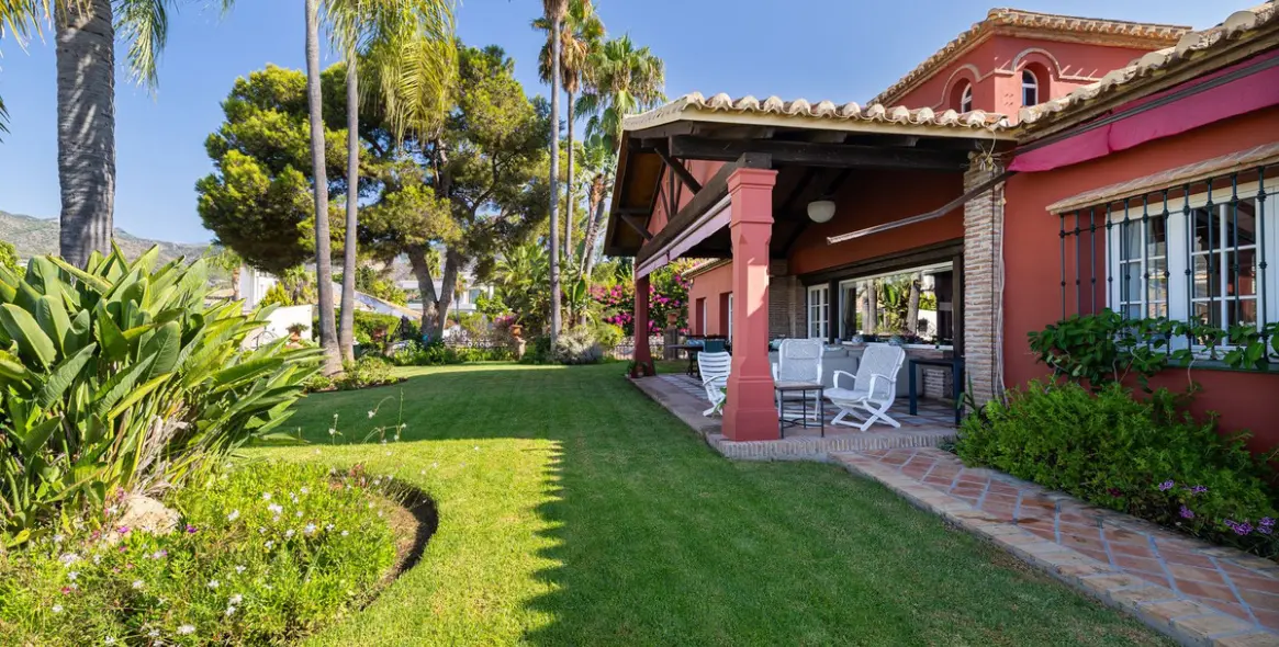 Sale of detached villa in Benalmádena (district Benalmádena Pueblo ) 9