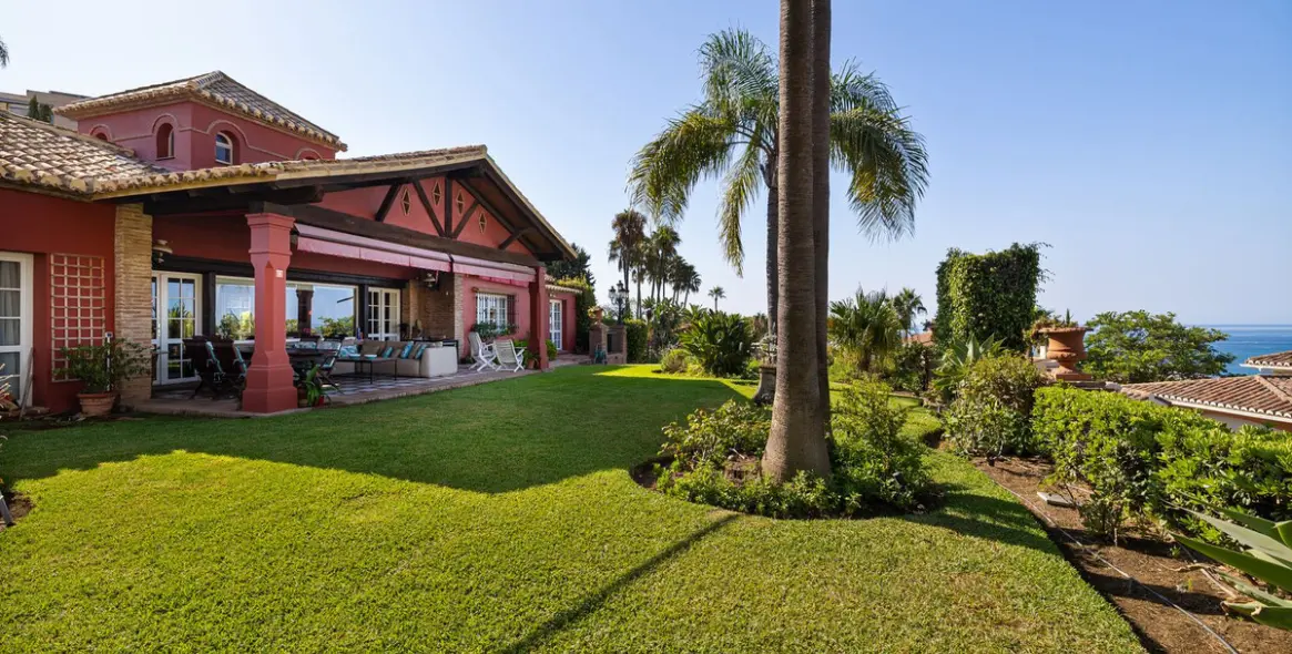 Sale of detached villa in Benalmádena (district Benalmádena Pueblo ) 10