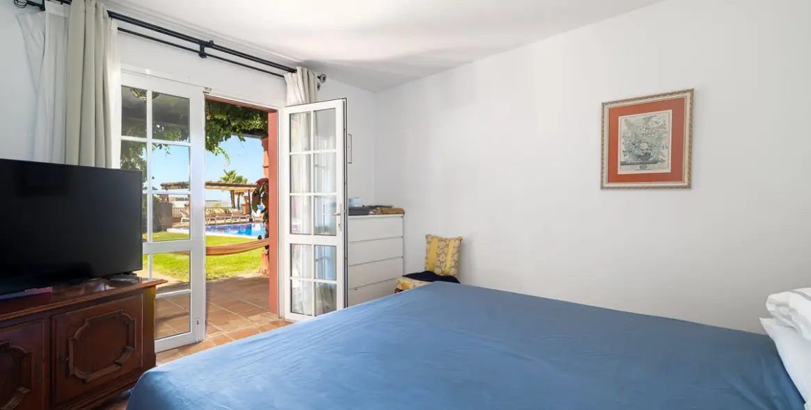 Продажа  отдельно стоящей виллы в Benalmadena 31