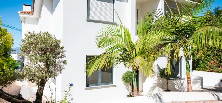 Продажа  отдельно стоящей виллы в Artola 1