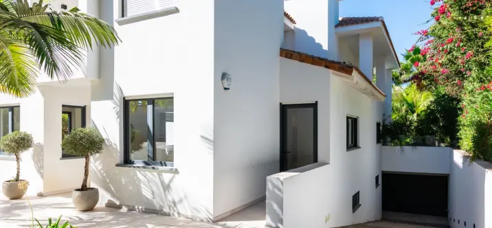 Продажа  отдельно стоящей виллы в Artola 3