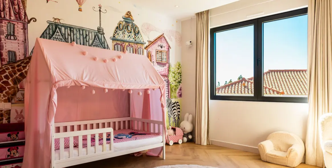 Продажа  отдельно стоящей виллы в Artola 28