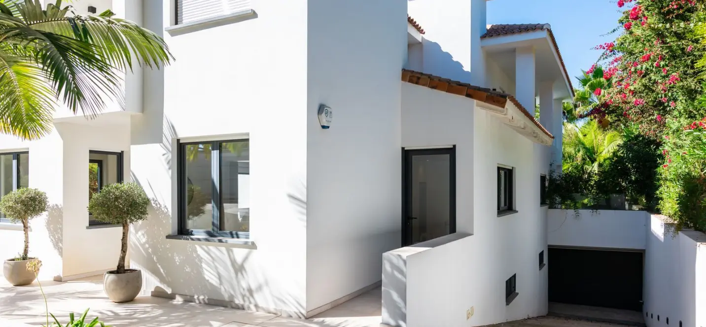 Venta de villa independiente en Artola 3