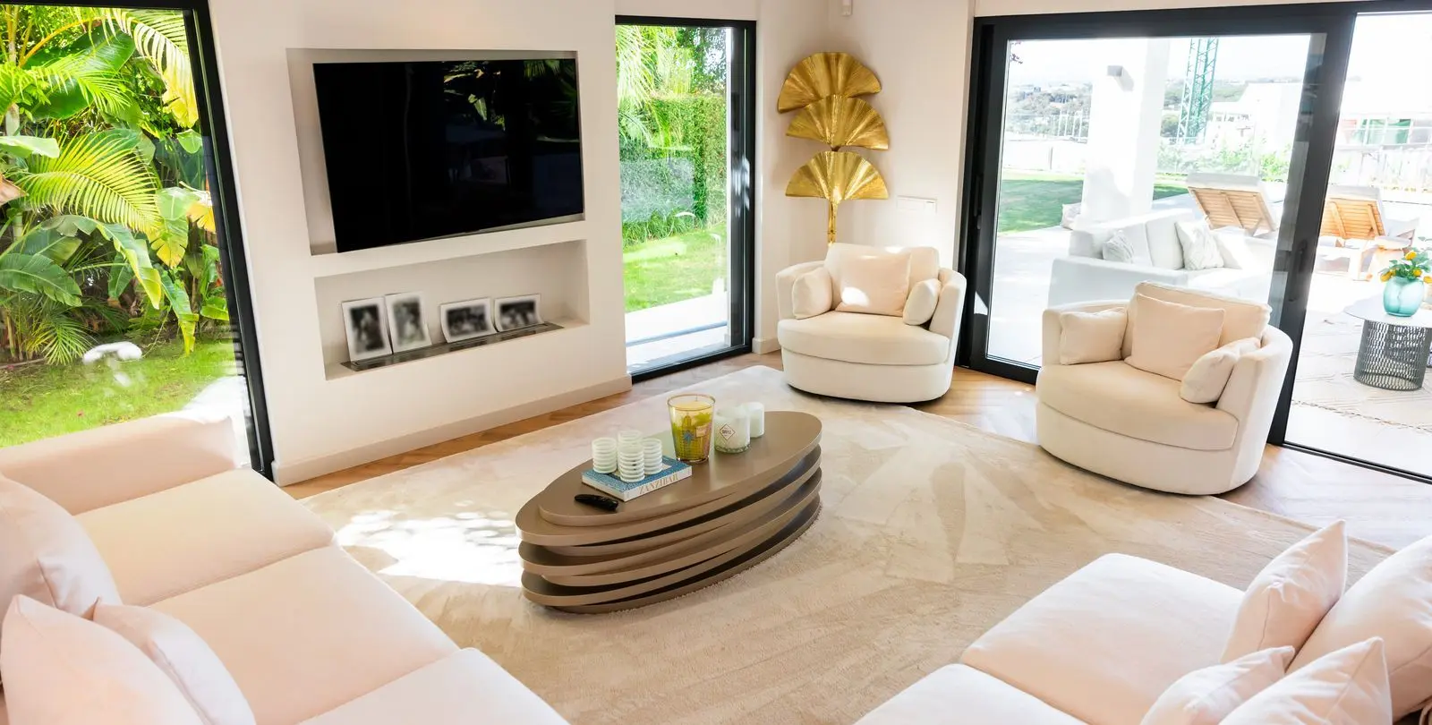 Venta de villa independiente en Artola 15
