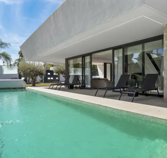 Detached villa R5174071