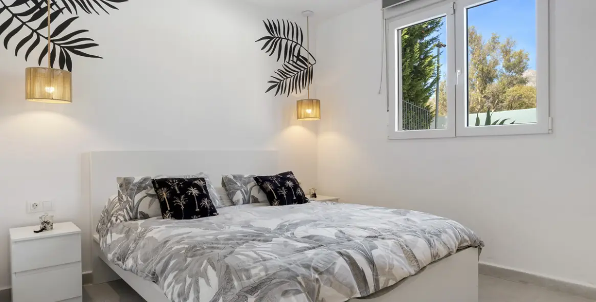 Sale of detached villa in Nueva Andalucía (district Nueva Andalucía) 10