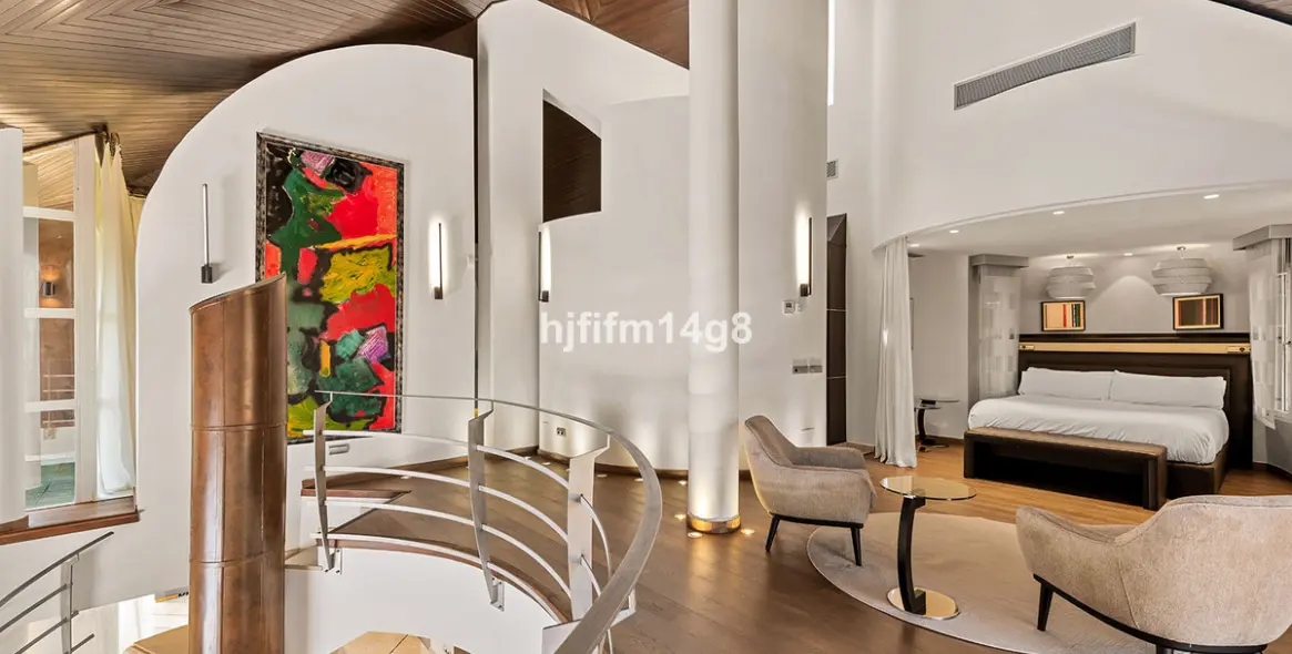 Продажа  отдельно стоящей виллы в La Quinta 15