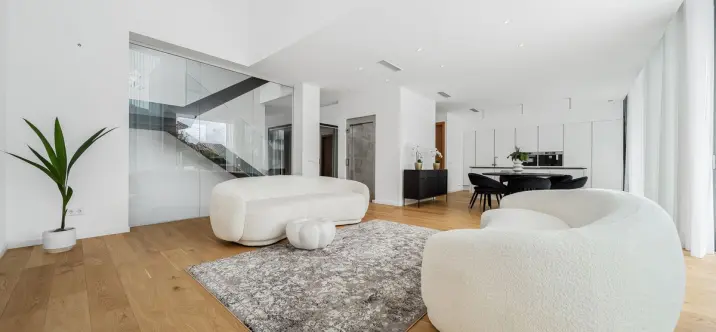 Detached villa R4238248 3