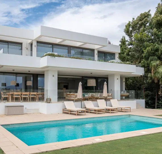 Villa independiente R5166088