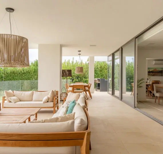 Villa independiente R5166088