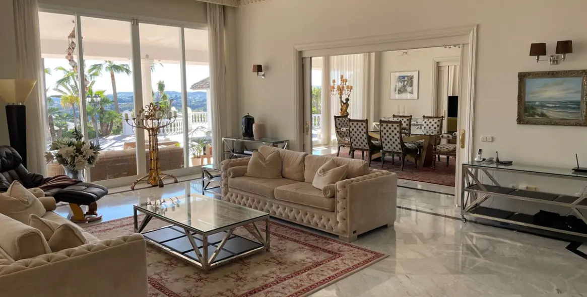 Sale of detached villa in Mijas 9