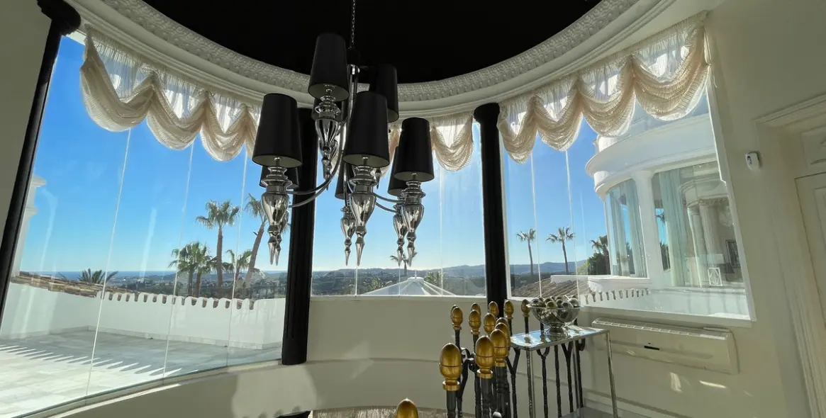 Sale of detached villa in Mijas 13