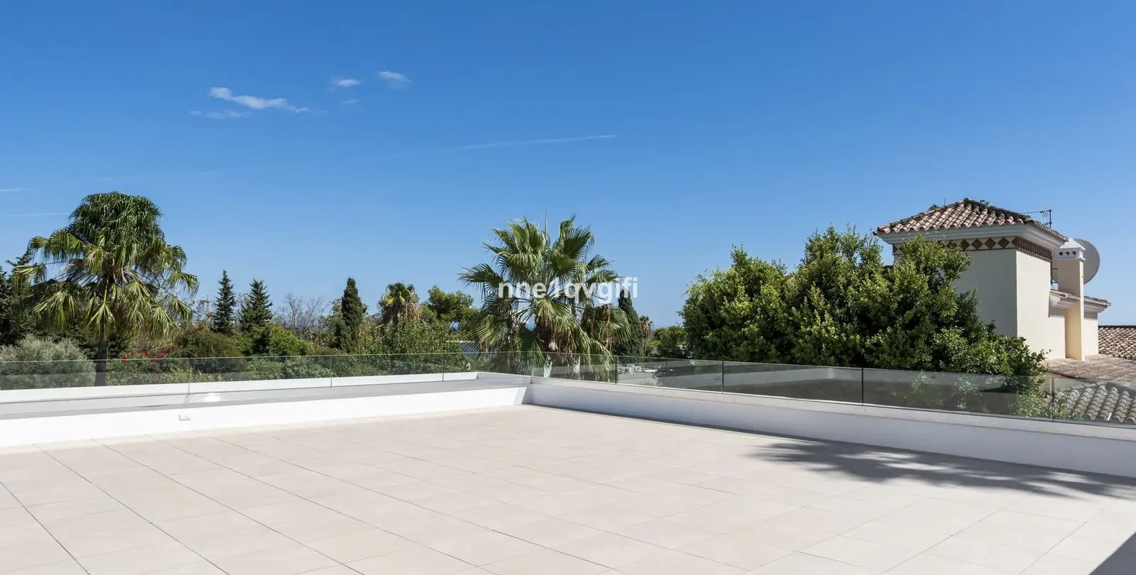Venta de villa independiente en Guadalmina Alta 10