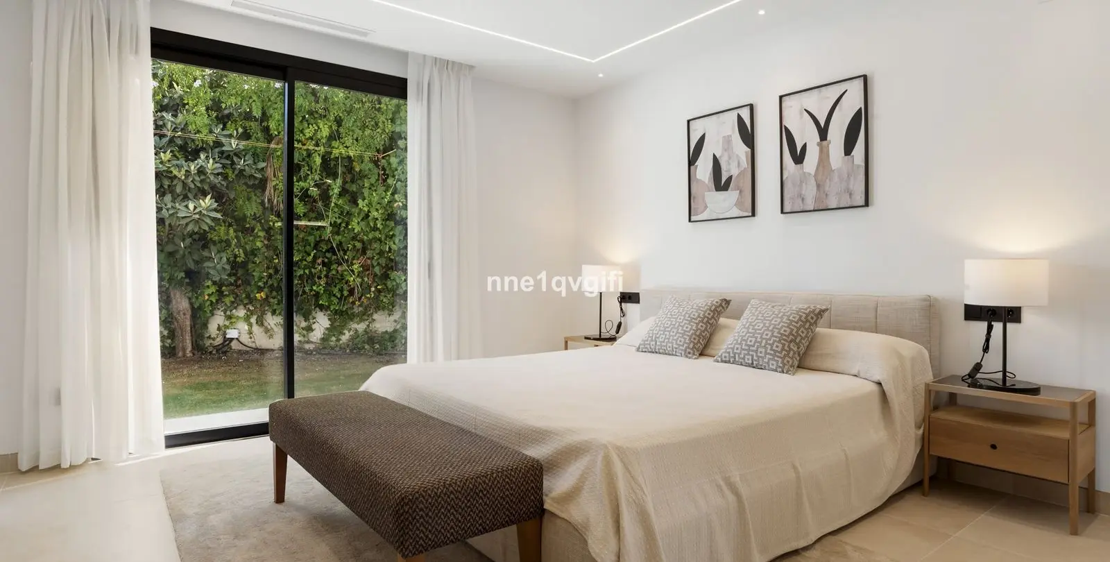 Venta de villa independiente en Guadalmina Alta 24