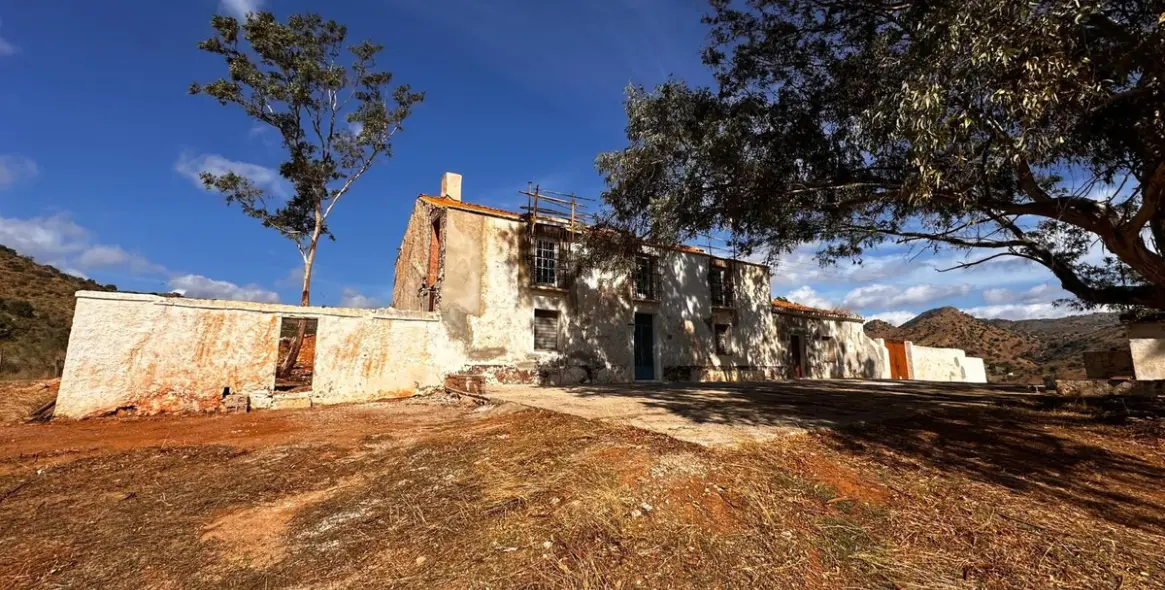 Продажа  жилого участка в Malaga (район Provincia de Málaga) 1