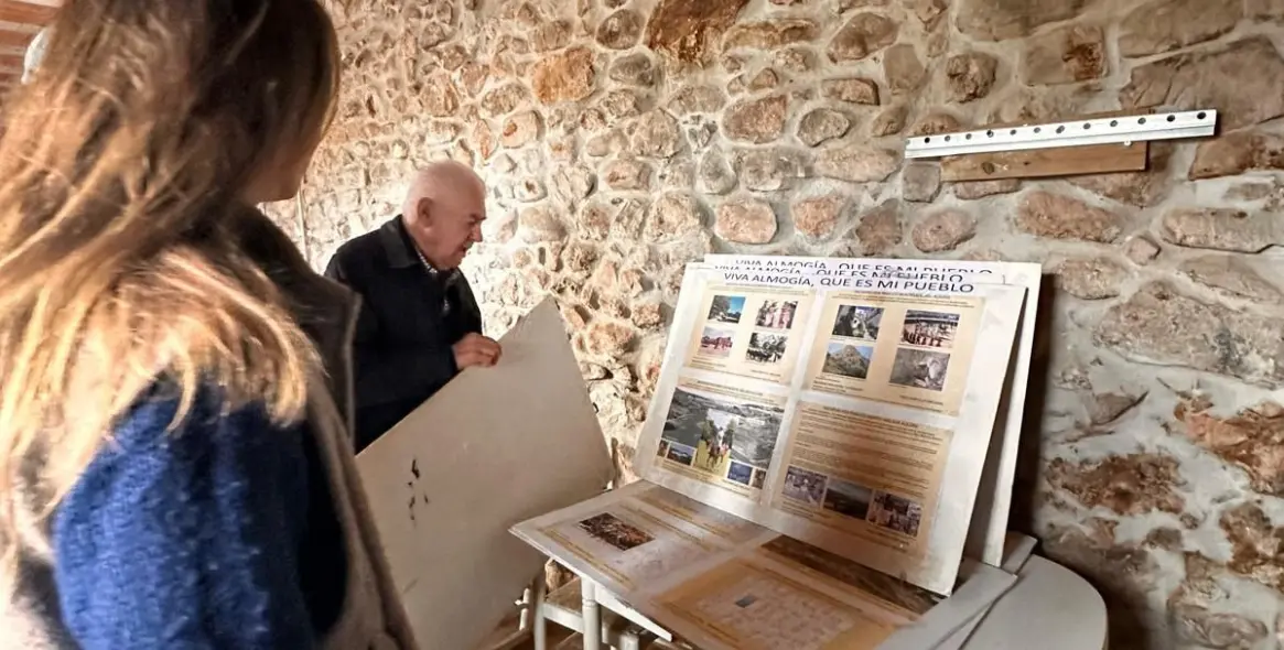 Продажа  жилого участка в Almogía 13