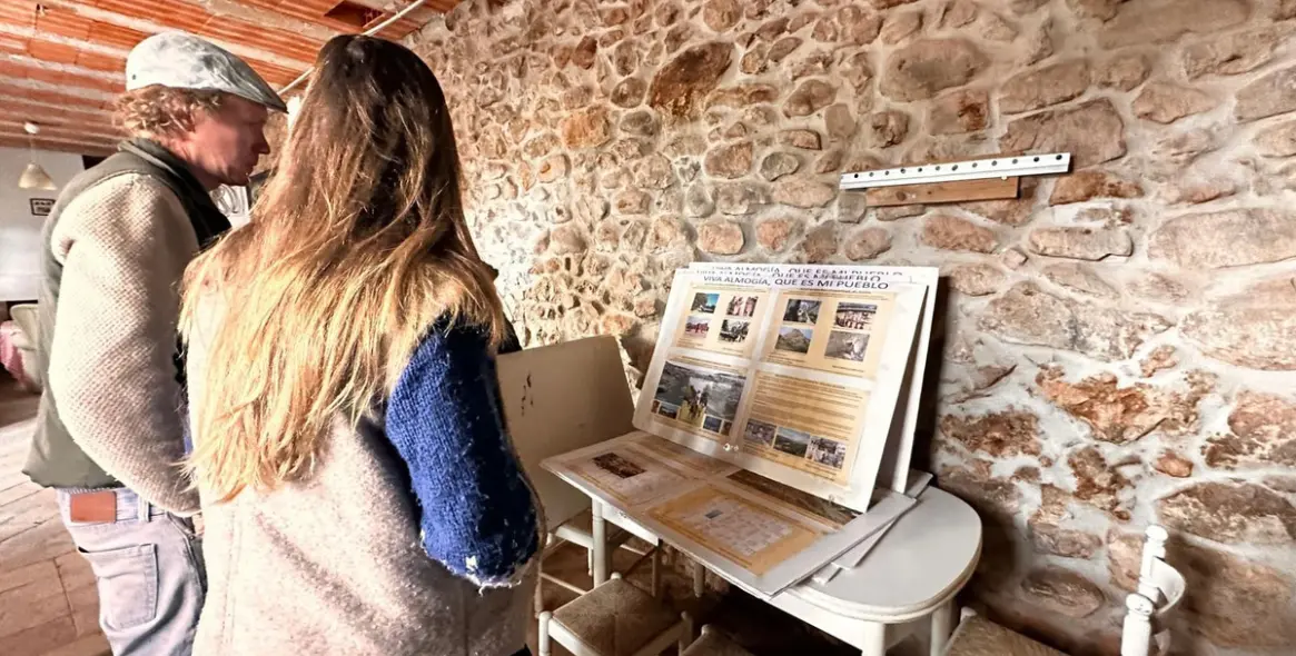 Продажа  жилого участка в Almogía 15