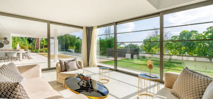 Продажа  отдельно стоящей виллы в Benahavís 1